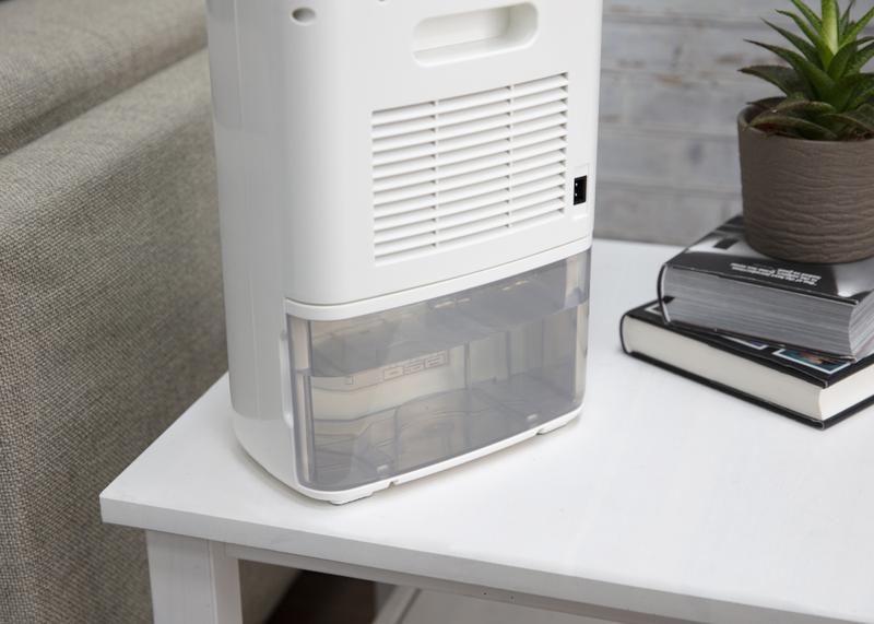 Black and Decker 2 Litre Dehumidifier and Air Purifier