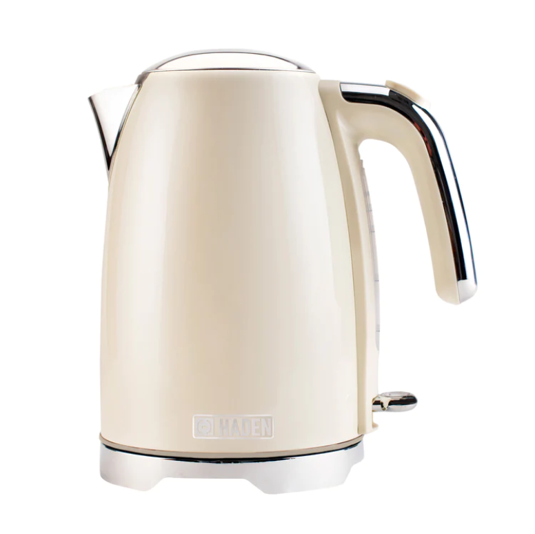 Kettle hot sale cream colour