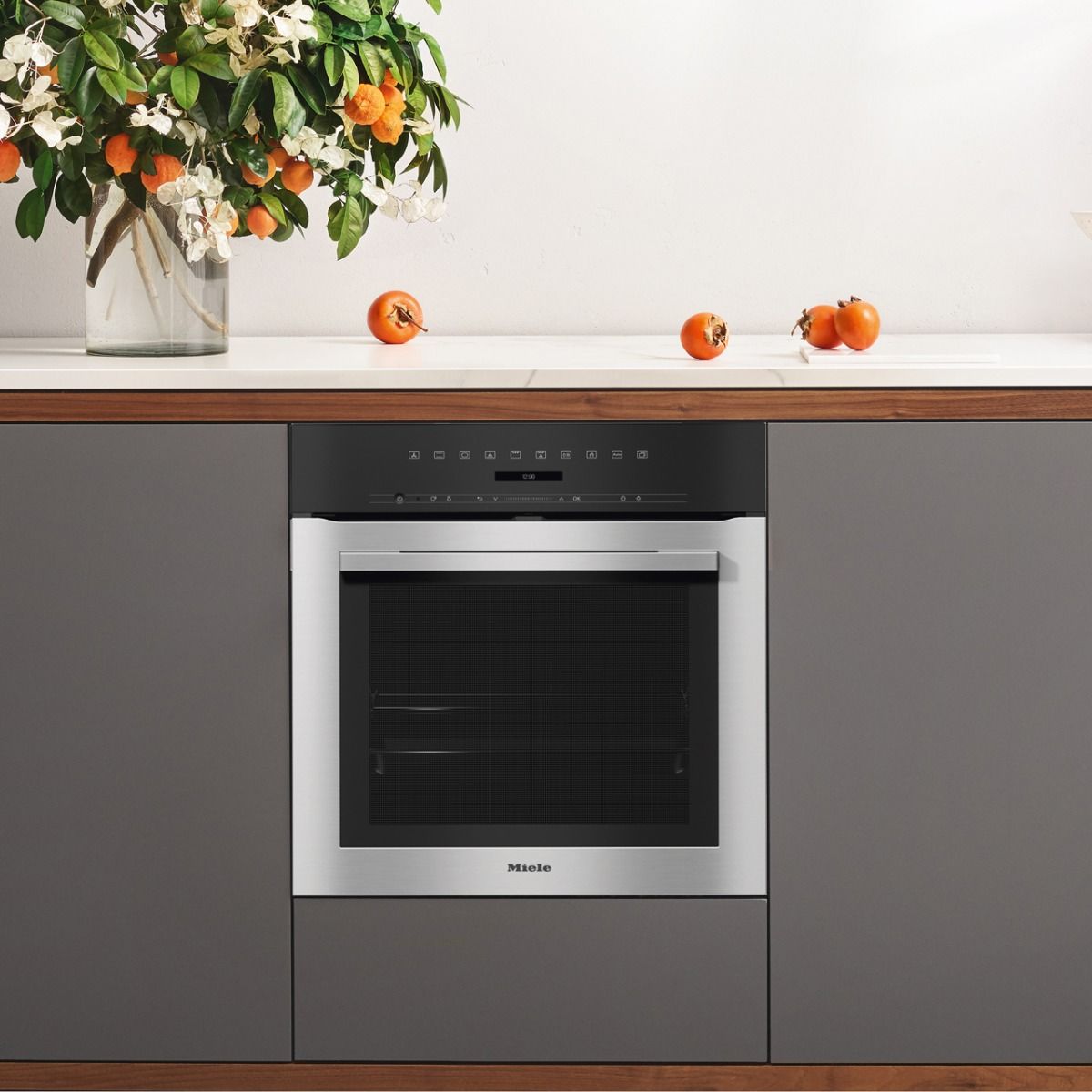 Miele H7164B Oven/Cooker
