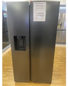Samsung RS65R5401B4 American Style Fridge Freezer