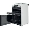 Hotpoint HDM67G0CCW Freestanding Gas Cooker
