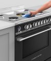 Fisher and Paykel OR90SCG6B1 90cm Series 9 Classic 5 Burner Dual Fuel Pyrolytic Freestanding Range Cooker Black
